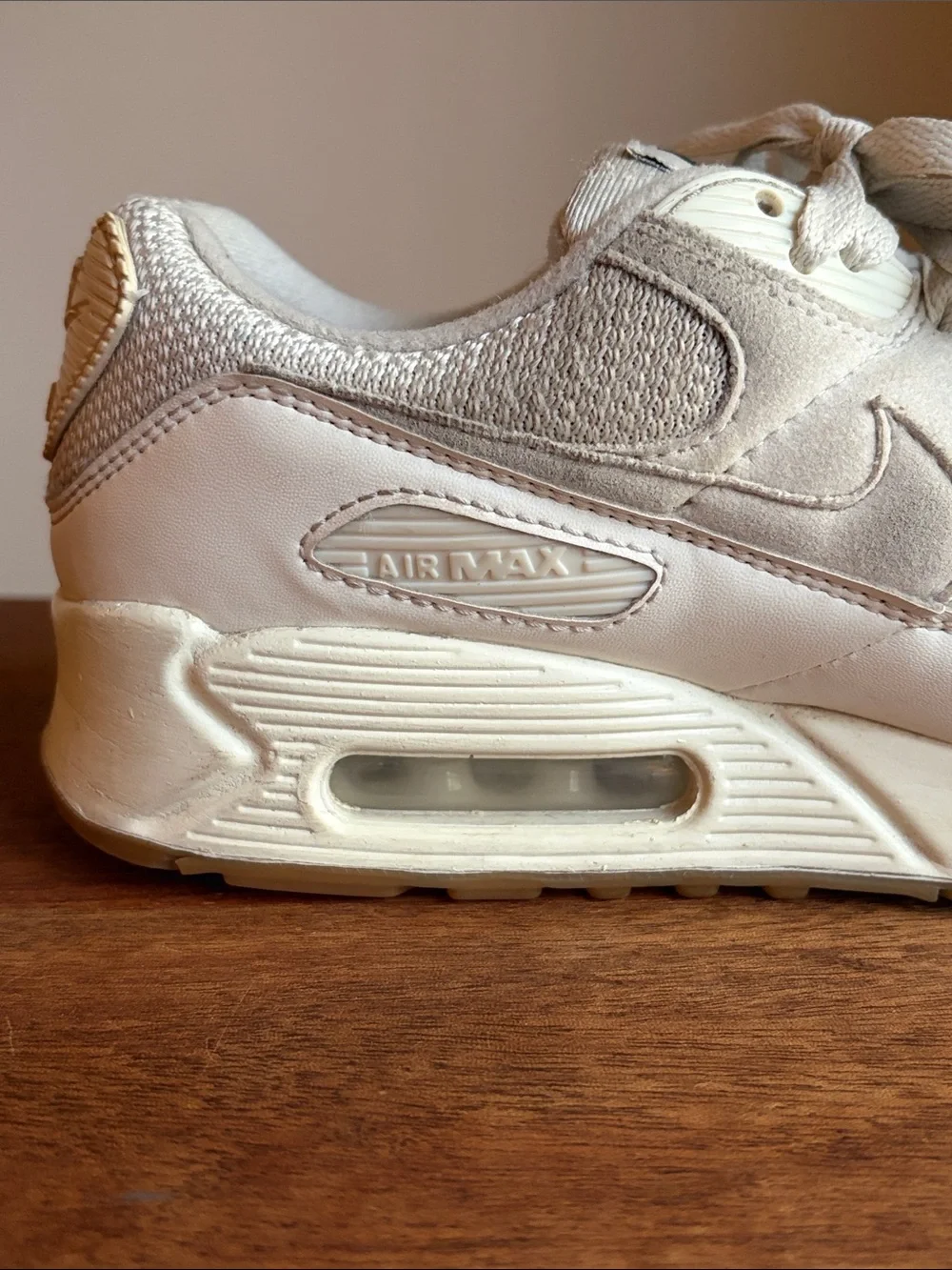 Nike pre owned